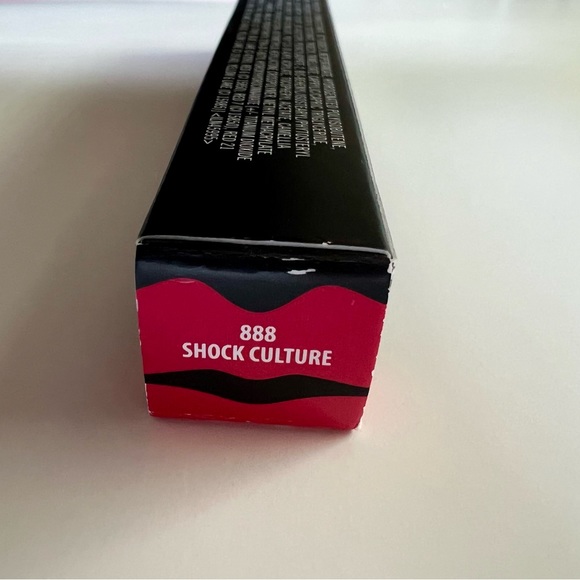 NIB MAC Shot of Colour Lip Oil. - Picture 2 of 7